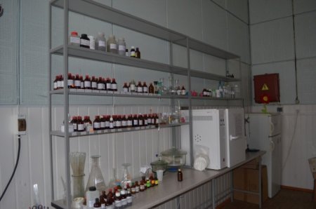 Навчально-наукова лабораторія органічної та біоорганічної хімії